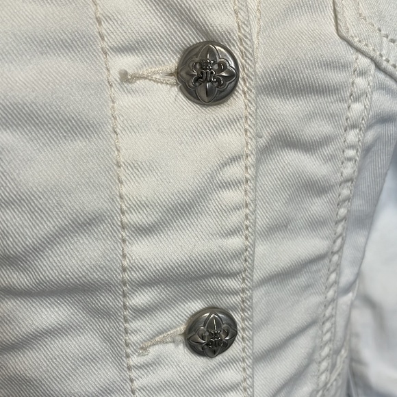Miss Me White Crop Jean Jacket- EUC - Picture 6 of 15